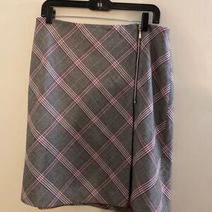 Bar III size 12 plaid midi skirt